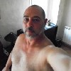 Homme qui cherche une femme